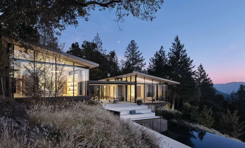 Reynaers hillside project